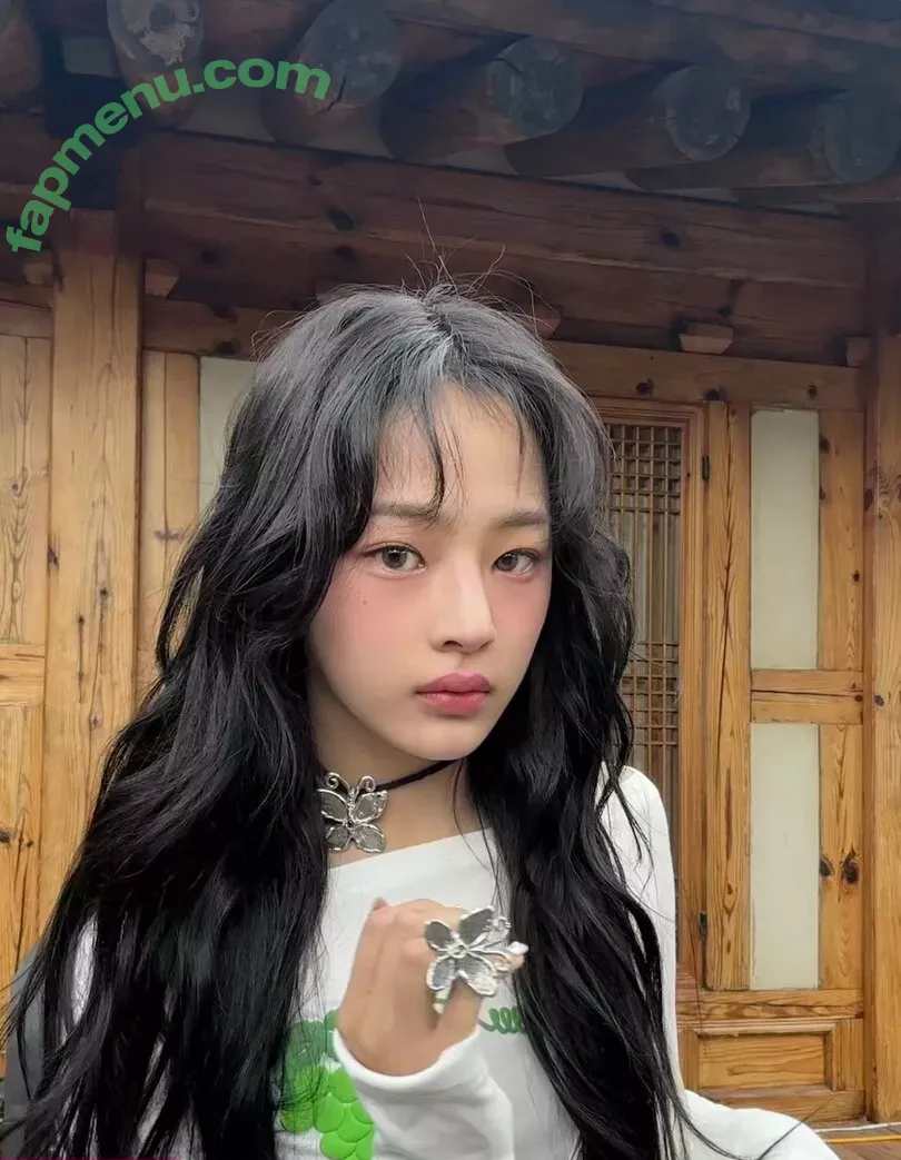 Minji nude photo #0411 (lovres_min__ / miniwithtattoos / newjeans_official)