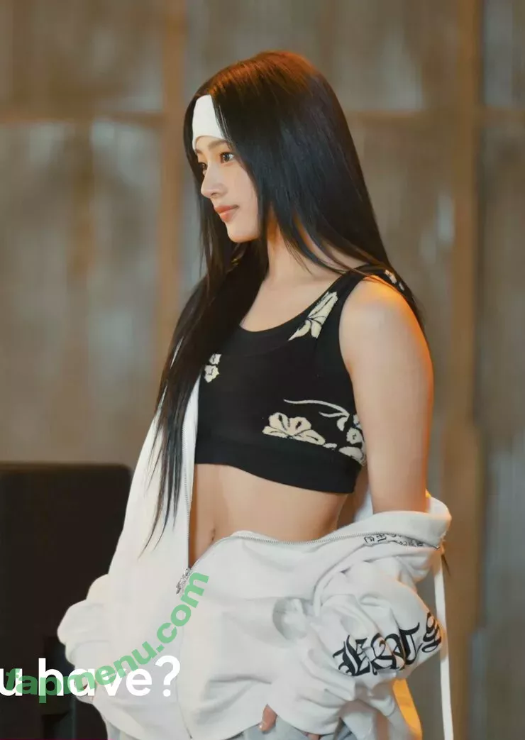 Minji nude photo #0428 (lovres_min__ / miniwithtattoos / newjeans_official)