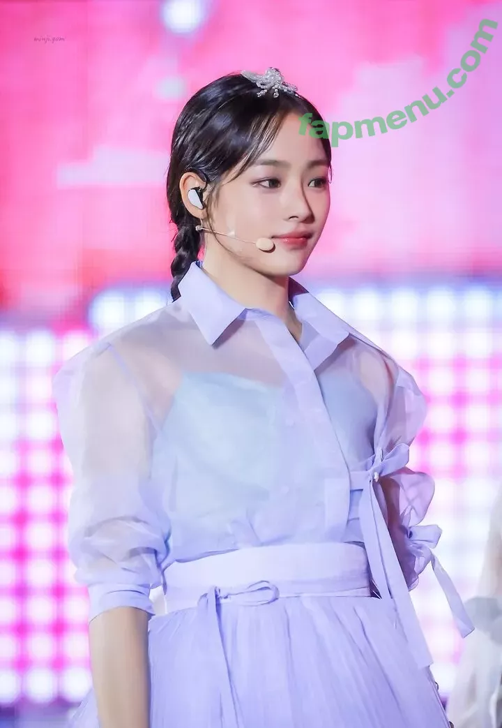 Minji nude photo #0446 (lovres_min__ / miniwithtattoos / newjeans_official)