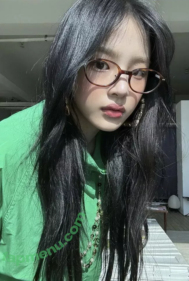 Minji nude photo #0459 (lovres_min__ / miniwithtattoos / newjeans_official)