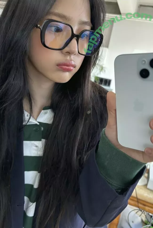 Minji nude photo #0461 (lovres_min__ / miniwithtattoos / newjeans_official)