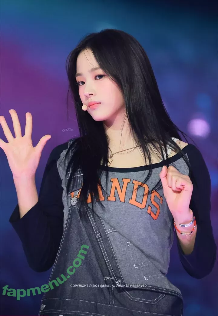 Minji nude photo #0548 (lovres_min__ / miniwithtattoos / newjeans_official)