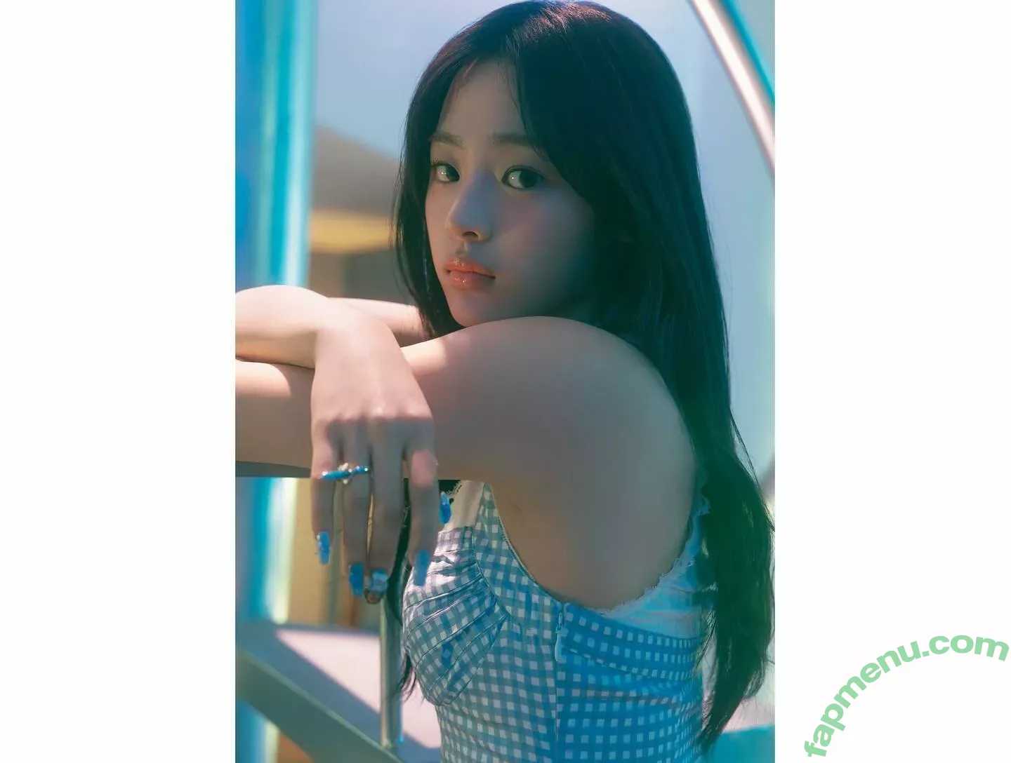 Minji nude photo #0559 (lovres_min__ / miniwithtattoos / newjeans_official)