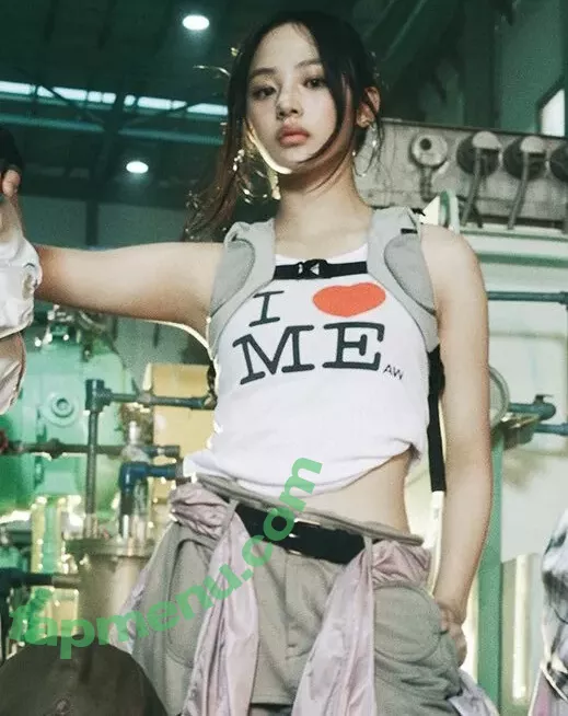 Minji nude photo #0608 (lovres_min__ / miniwithtattoos / newjeans_official)