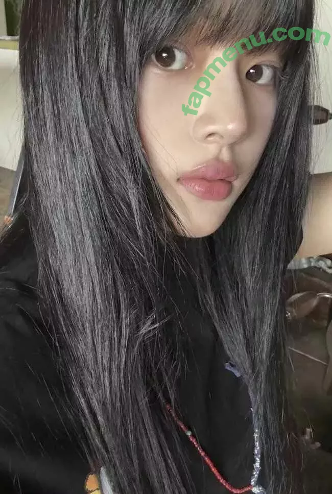 Minji nude photo #0611 (lovres_min__ / miniwithtattoos / newjeans_official)