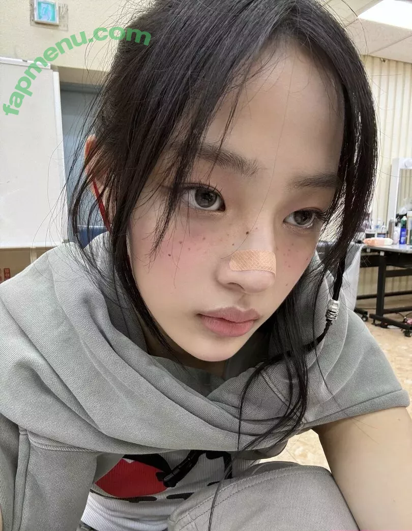 Minji nude photo #0624 (lovres_min__ / miniwithtattoos / newjeans_official)
