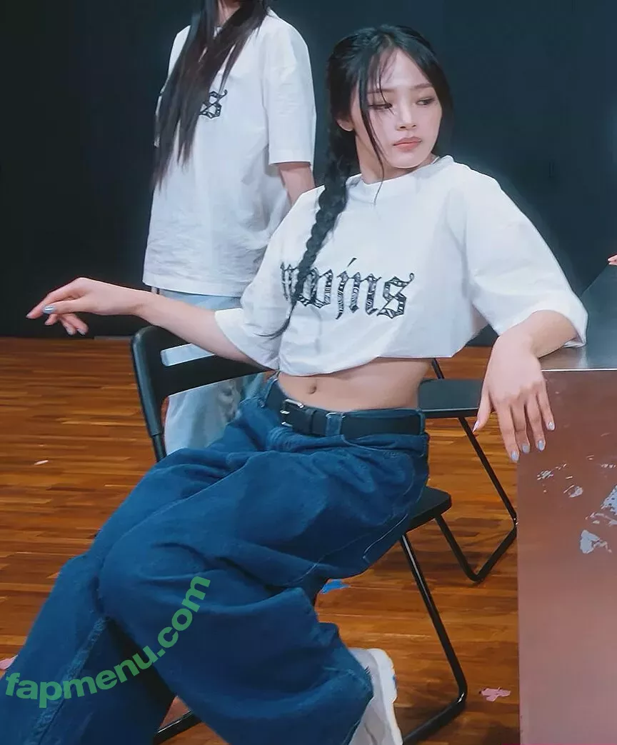 Minji nude photo #0650 (lovres_min__ / miniwithtattoos / newjeans_official)