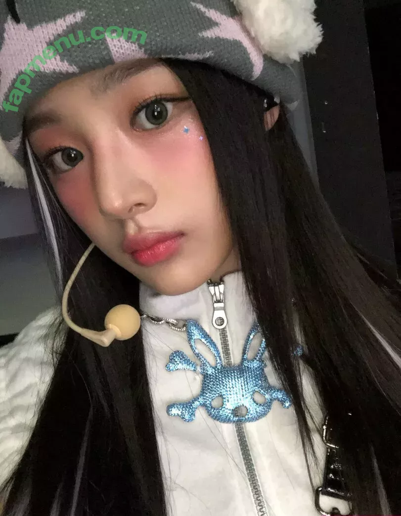 Minji nude photo #0709 (lovres_min__ / miniwithtattoos / newjeans_official)