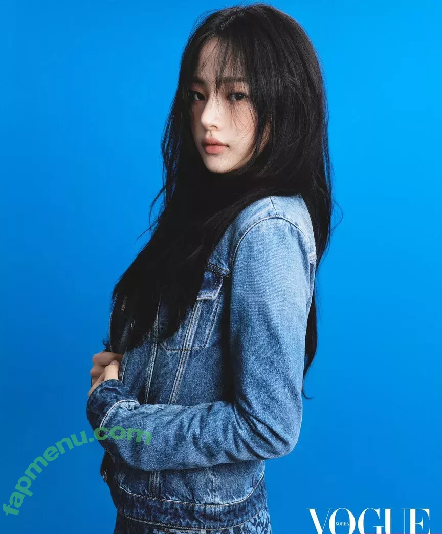 Minji nude photo #0727 (lovres_min__ / miniwithtattoos / newjeans_official)