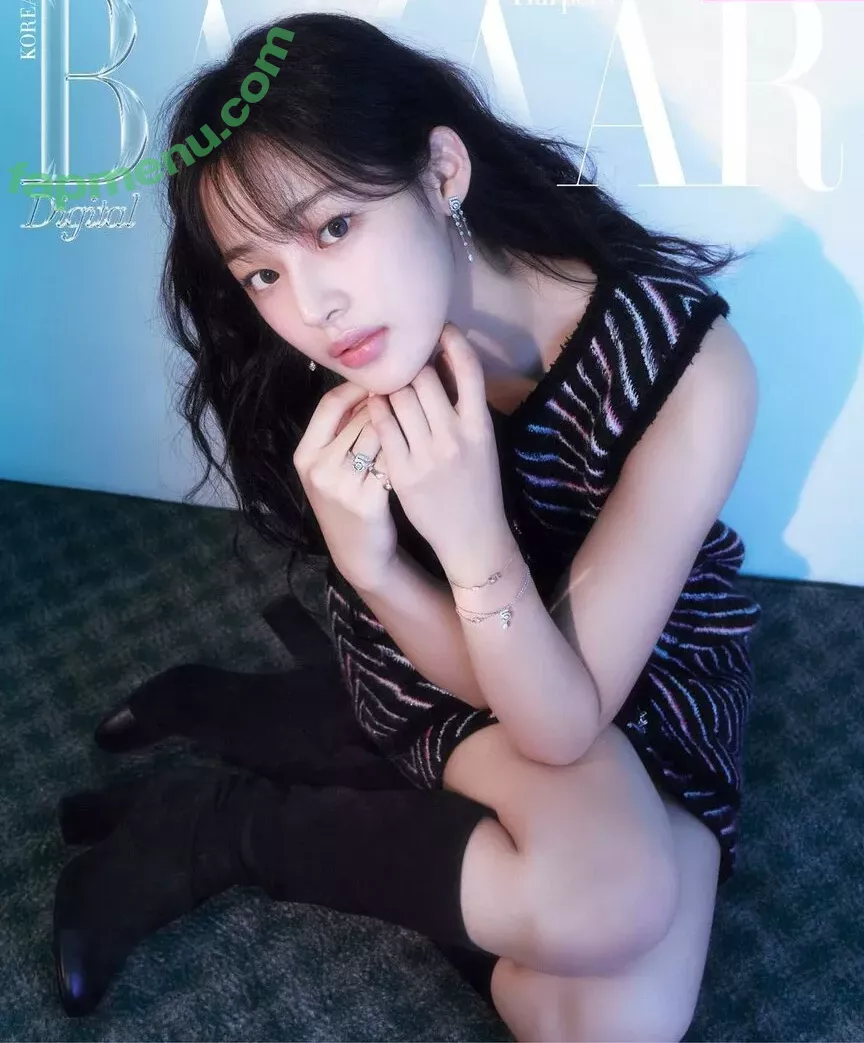 Minji nude photo #0768 (lovres_min__ / miniwithtattoos / newjeans_official)
