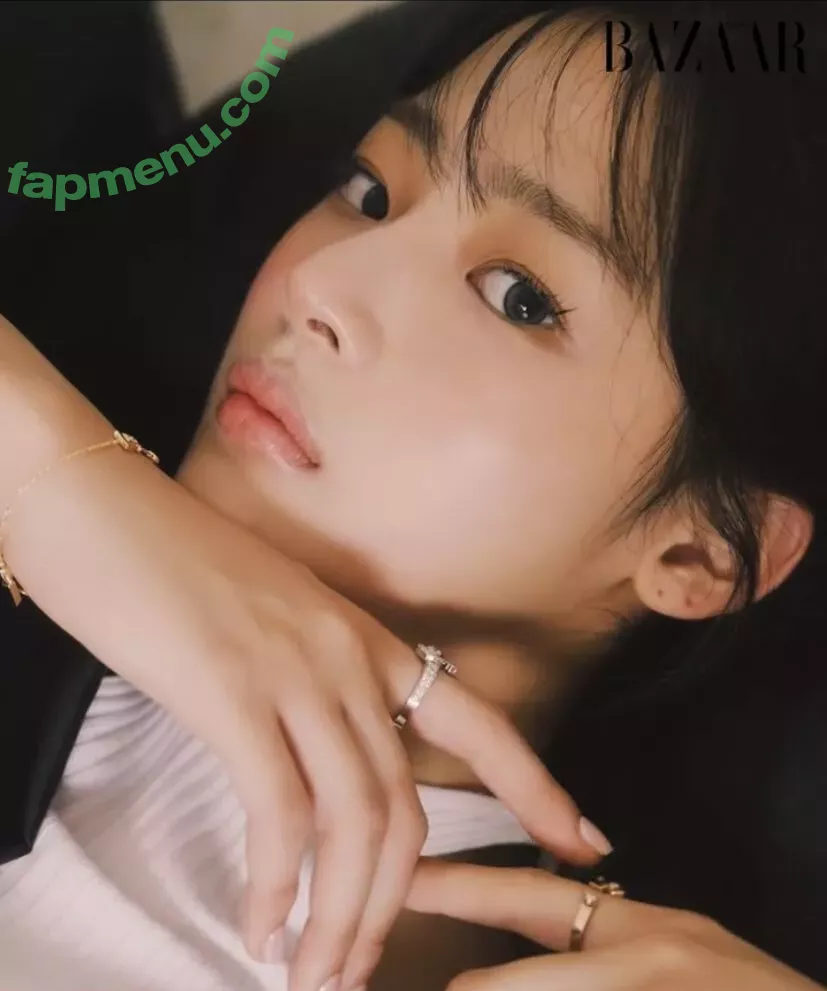 Minji nude photo #0769 (lovres_min__ / miniwithtattoos / newjeans_official)