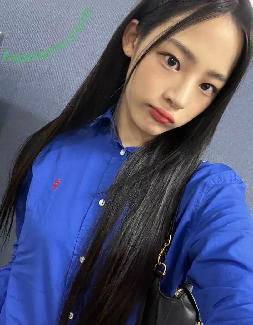 Minji nude photo #0825 (lovres_min__ / miniwithtattoos / newjeans_official)
