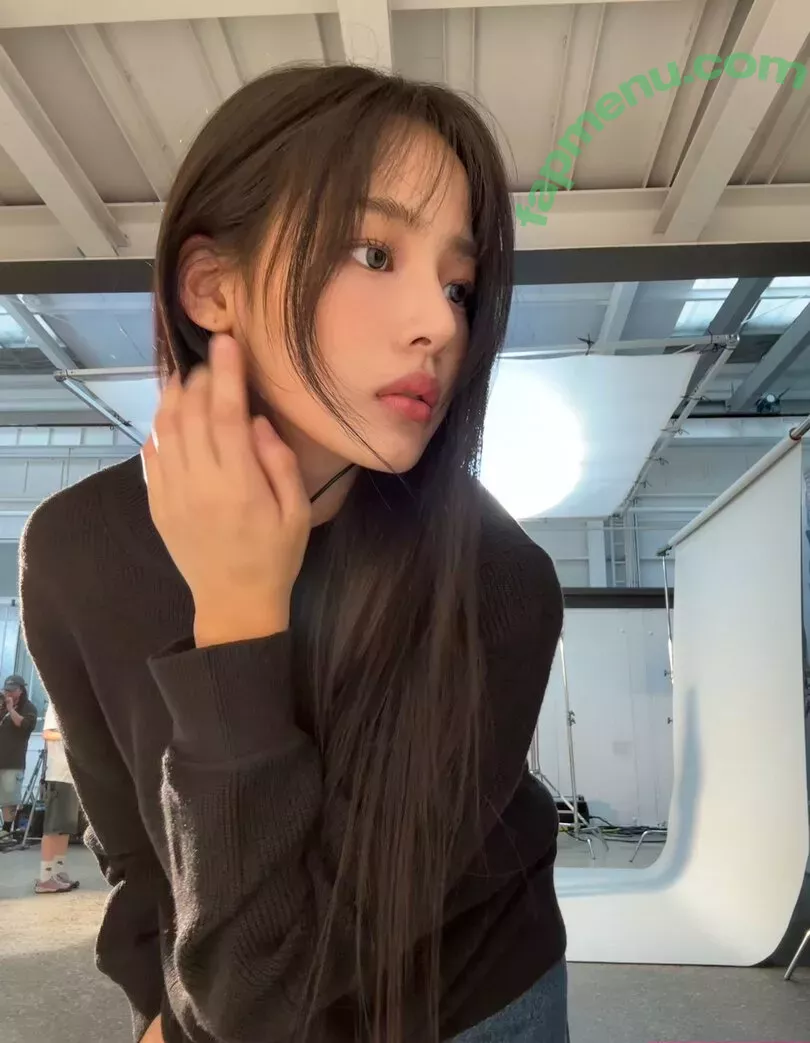 Minji nude photo #0835 (lovres_min__ / miniwithtattoos / newjeans_official)