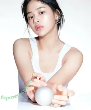 Minji / lovres_min__ / miniwithtattoos / newjeans_official nude photo #1162
