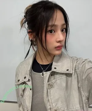 Minji / lovres_min__ / miniwithtattoos / newjeans_official nude photo #1175