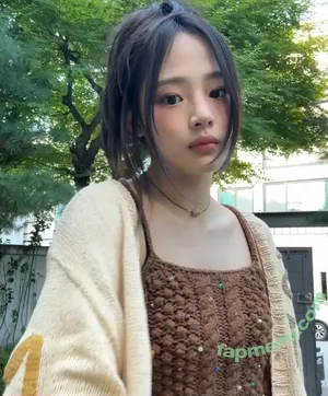 Minji / lovres_min__ / miniwithtattoos / newjeans_official nude photo #1184