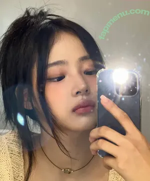 Minji / lovres_min__ / miniwithtattoos / newjeans_official nude photo #1187