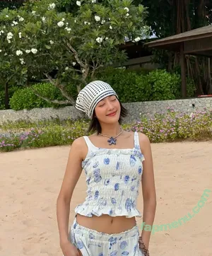 Minnie (Nicha Yontararak - I-dle / (GI-dle / min.nicha nude photo #0148