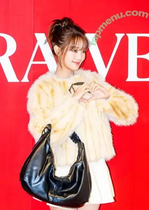 Minnie (Nicha Yontararak - I-dle / (GI-dle / min.nicha nude photo #0234