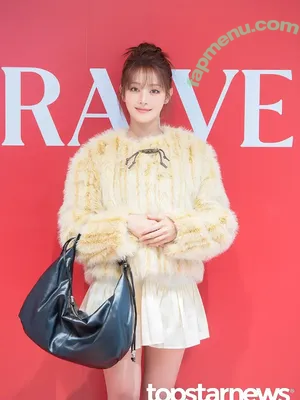 Minnie (Nicha Yontararak - I-dle / (GI-dle / min.nicha nude photo #0239