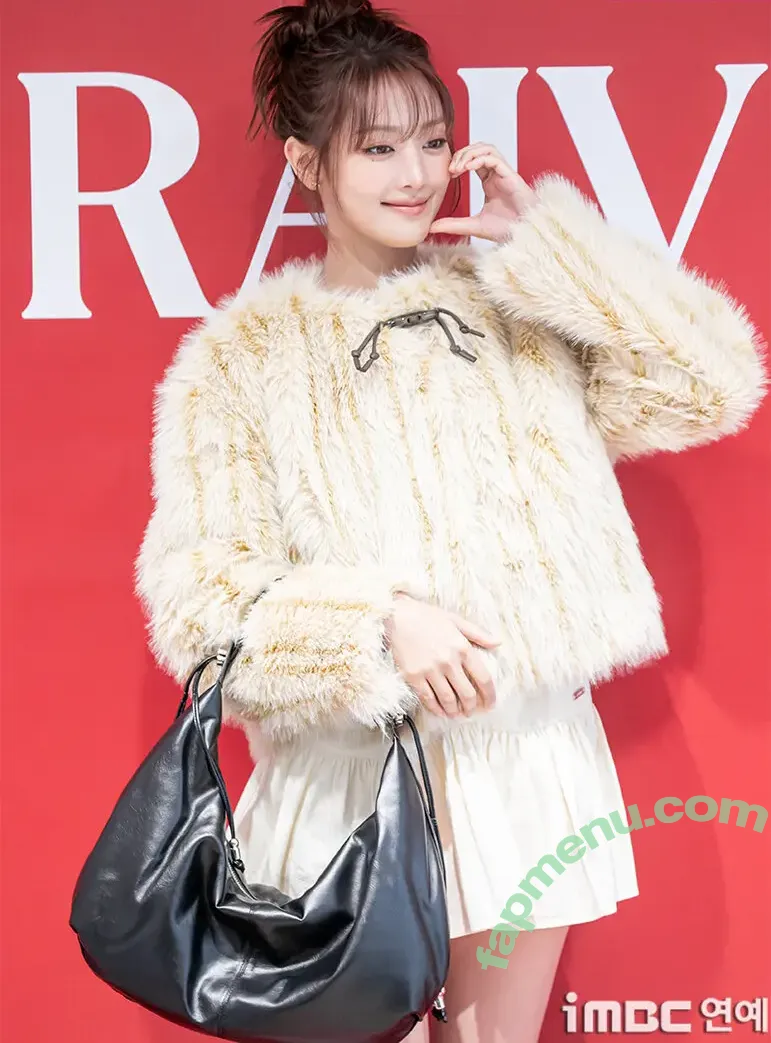 Minnie (Nicha Yontararak - I-dle nude photo #0226 ((GI-dle / min.nicha)