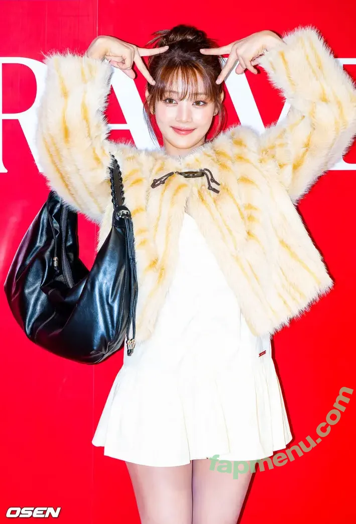 Minnie (Nicha Yontararak - I-dle nude photo #0241 ((GI-dle / min.nicha)