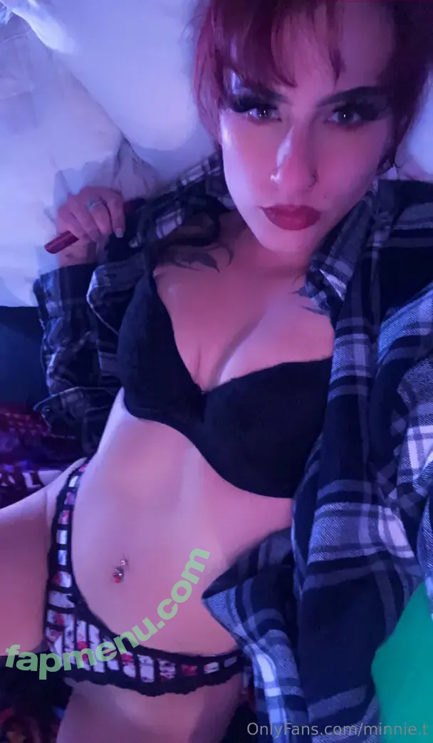 minnie.t nude photo #0016 (shopminniets)