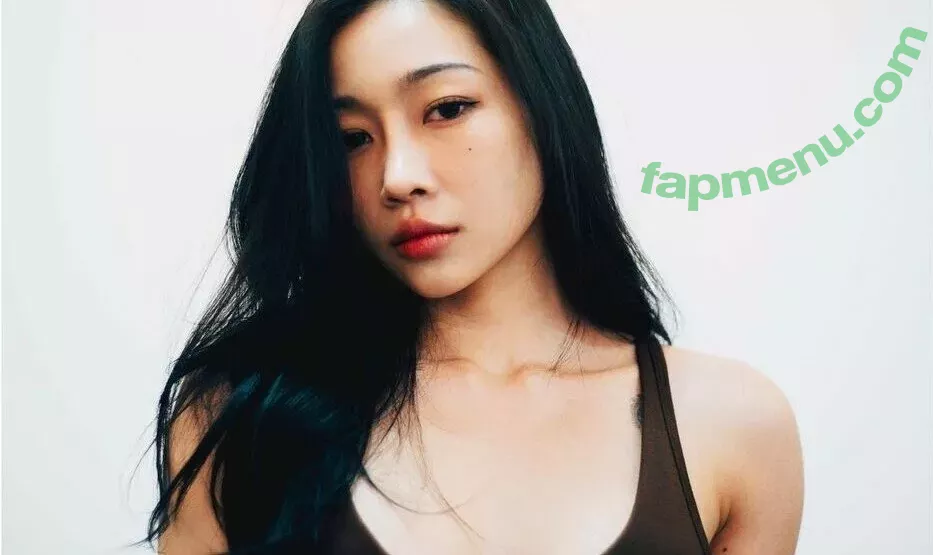minnie_x nude photo #0097 (soitengmak)