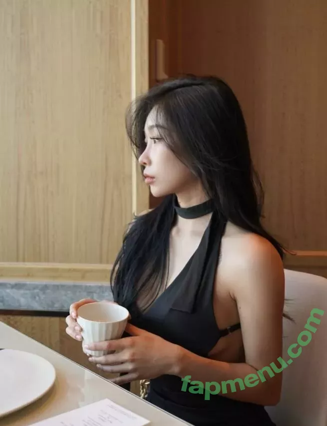 minnie_x nude photo #0300 (soitengmak)