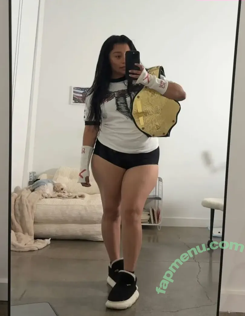 Minnieportable nude photo #0017 (minidivaonly)