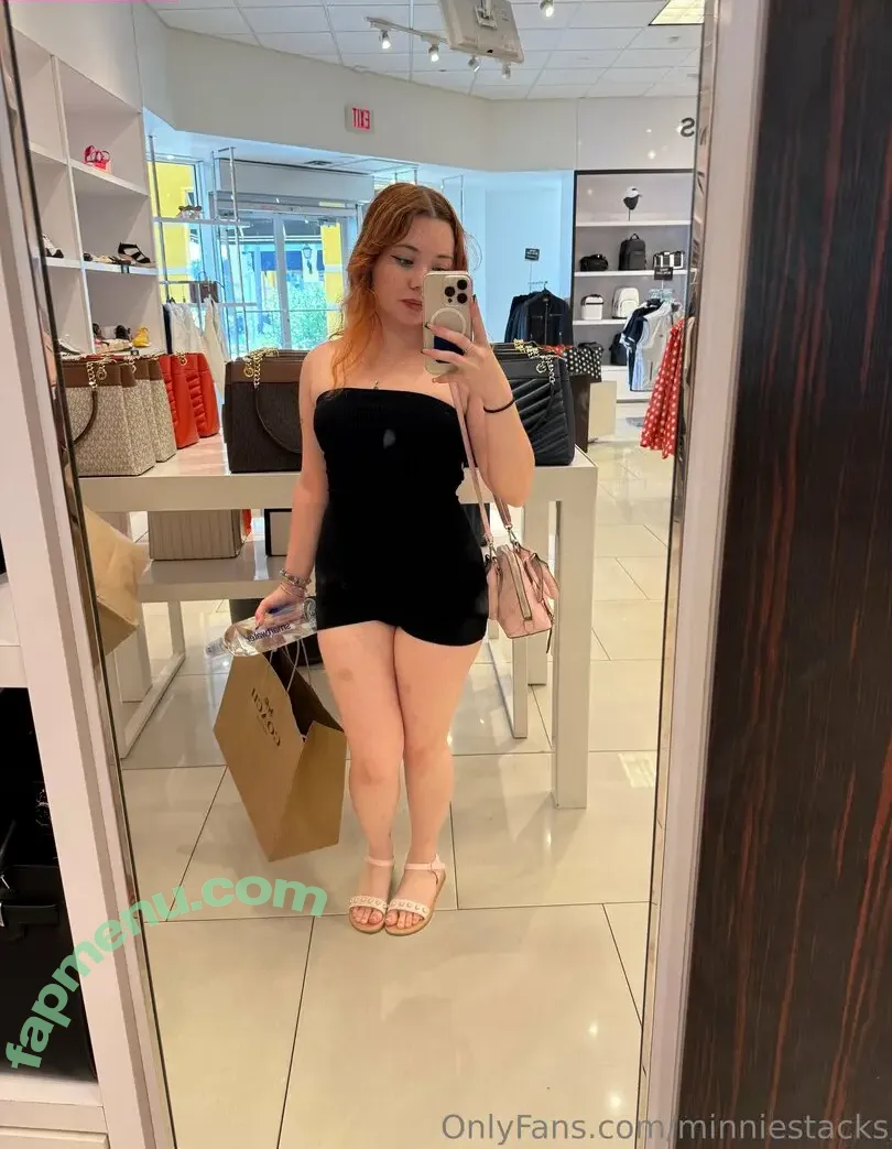 minniestacks nude photo #0020 (stacks.minnie)