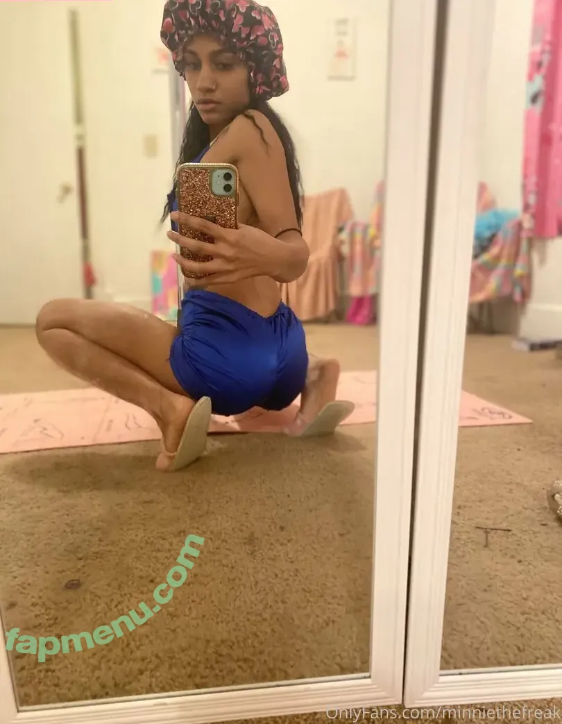 minniethefreak nude photo #0005 (minniedarke)