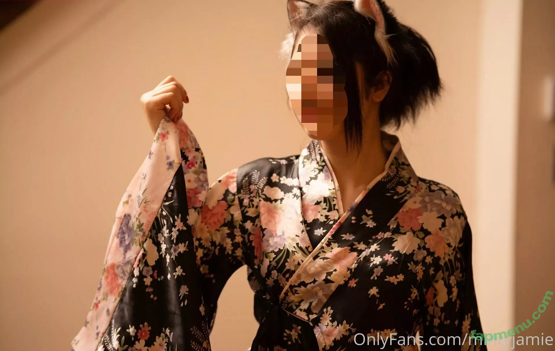mintyjamie nude photo #0015 (mintyjar)