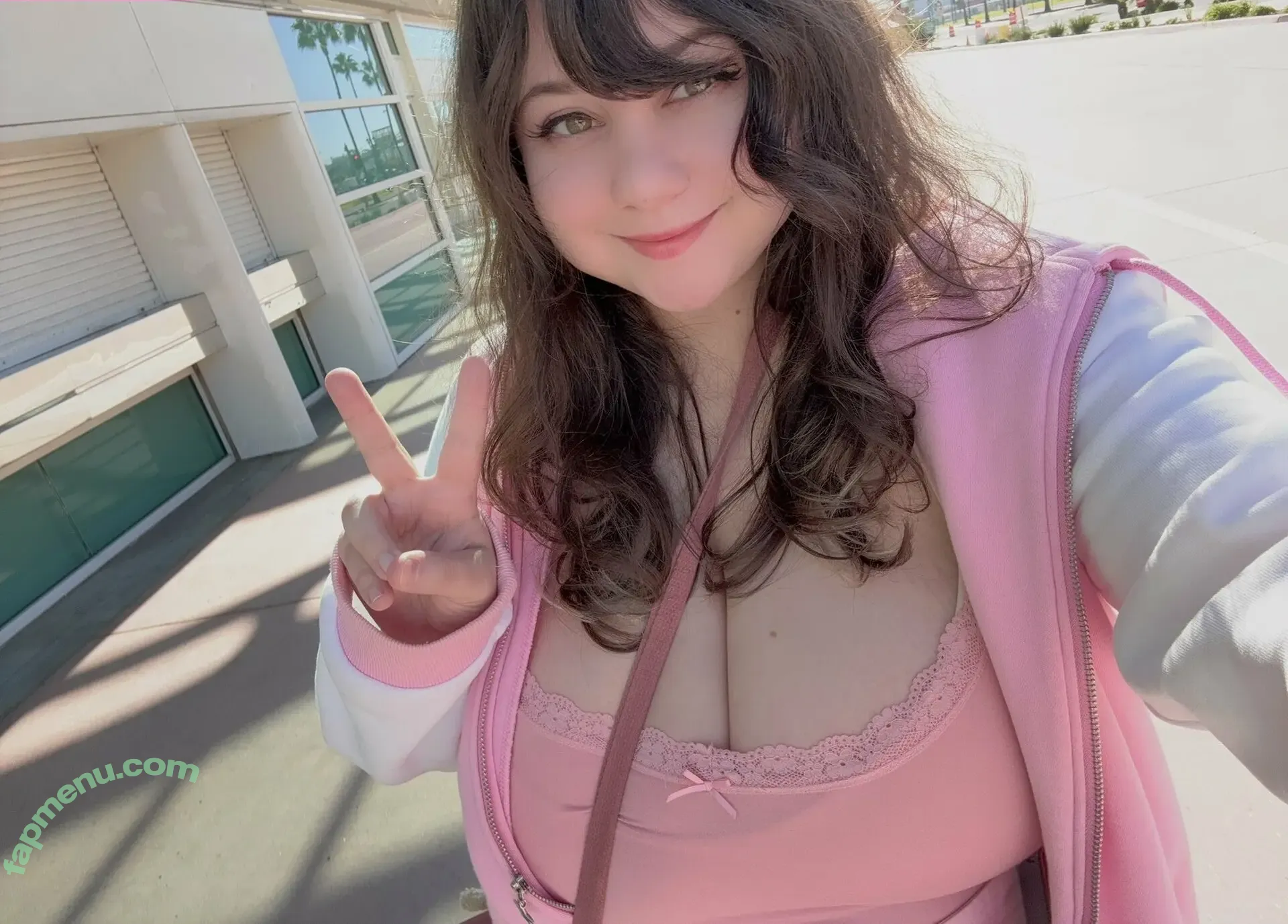 Mintylux nude photo #0250 (MintyLuxxx / Mintyluxx / minty_lux)