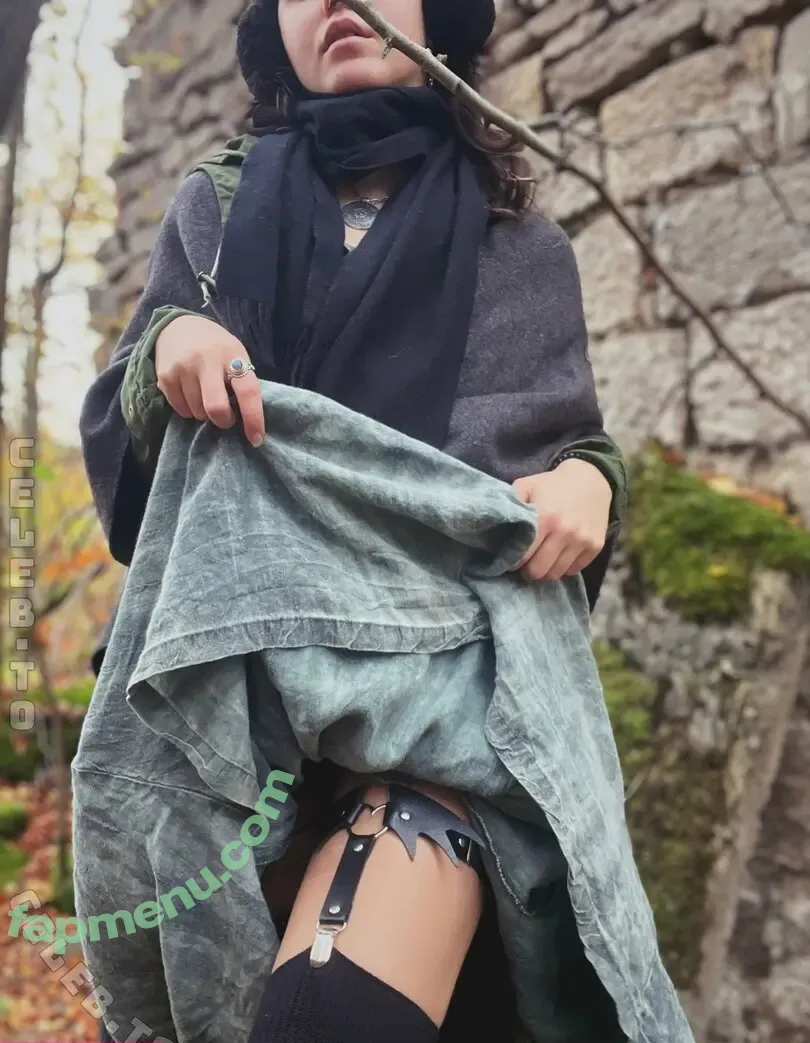 MioMio nude photo #0132 (miomio.uwu / miomiouwu)