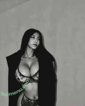  nude photo #0006