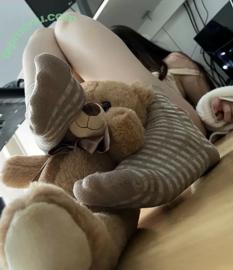 Miorin nude photo #0257 (Miooooooorin / Miorin002 / itsmemiorin / lovemeirin)