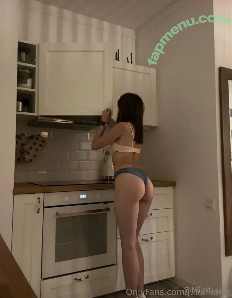 miqibaby nude photo #0068 (mikkiiibaby)
