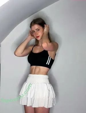 mira.004 / model_mira nude photo #3410