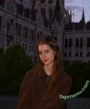 mira.004 / model_mira nude photo #3587