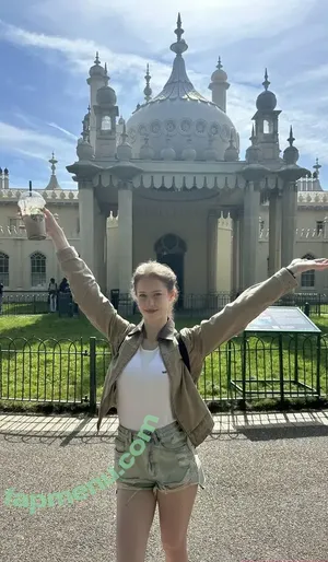 mira.004 / model_mira nude photo #3615