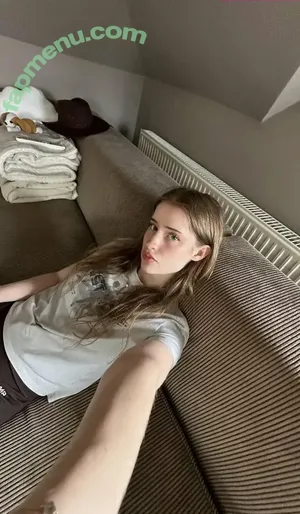 mira.004 / model_mira nude photo #3626