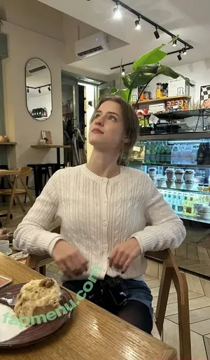 mira.004 / model_mira nude photo #3647