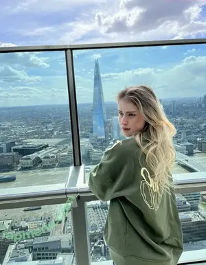 mira.004 / model_mira nude photo #3658