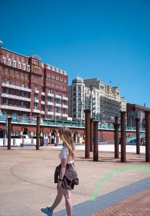 mira.004 / model_mira nude photo #3700