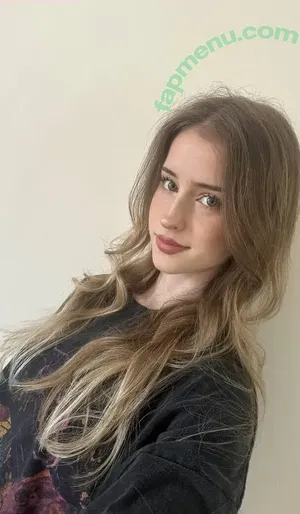 mira.004 / model_mira nude photo #3758