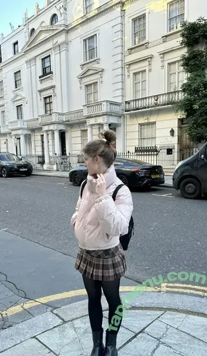 mira.004 / model_mira nude photo #3766