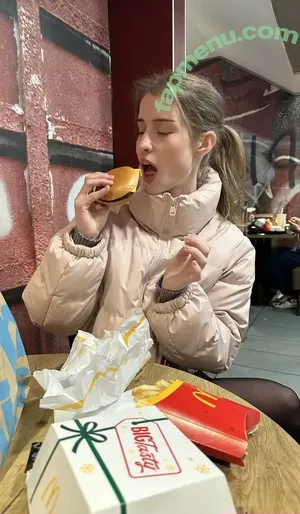 mira.004 / model_mira nude photo #3771