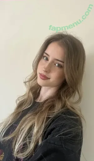 mira.004 / model_mira nude photo #3785