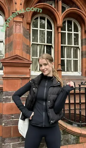 mira.004 / model_mira nude photo #3805